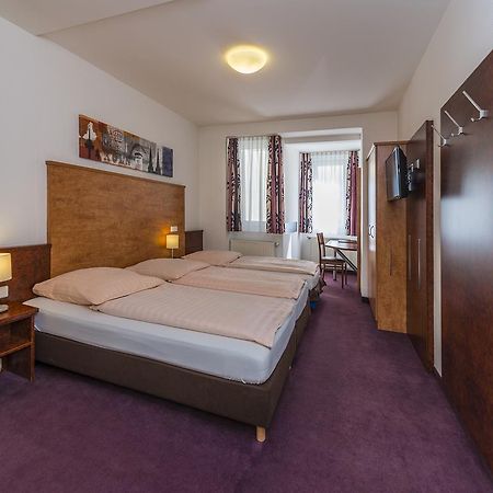 Hotel Breslauer Hof Am Dom Colonia Esterno foto