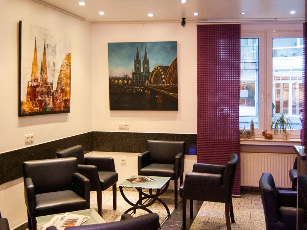 Hotel Breslauer Hof Am Dom Colonia Esterno foto